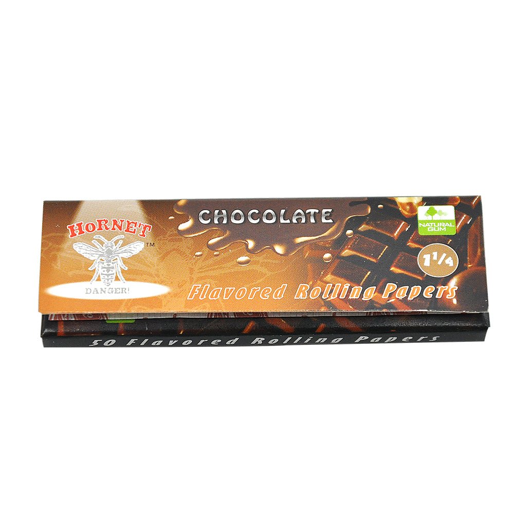 Hornet Chocolate Flavored Rolling Karatasi
