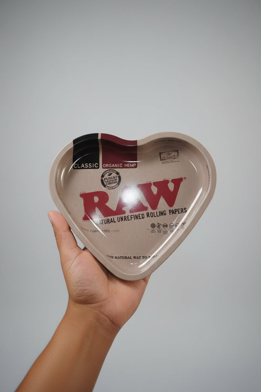Raw Rolling Tray Heart Shape