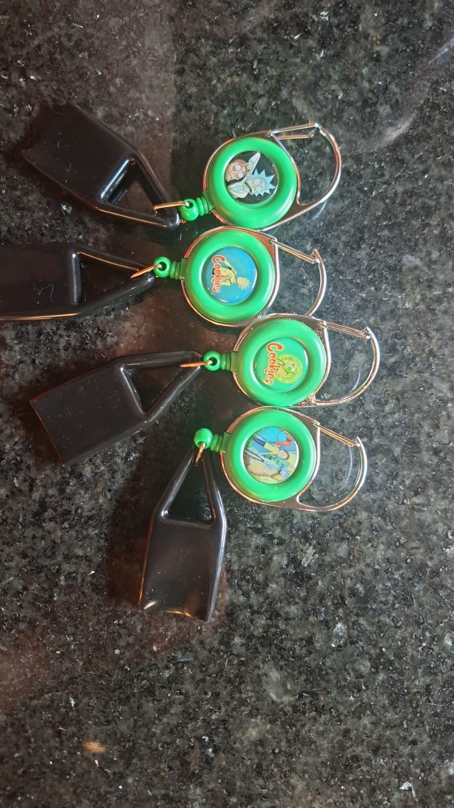 J6 Bic Standard Retractable Lighter Leashes