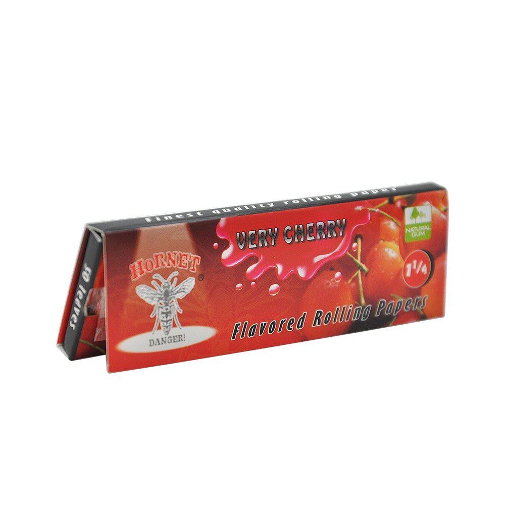 Hornet Very Cherry Flavored Rolling Papers