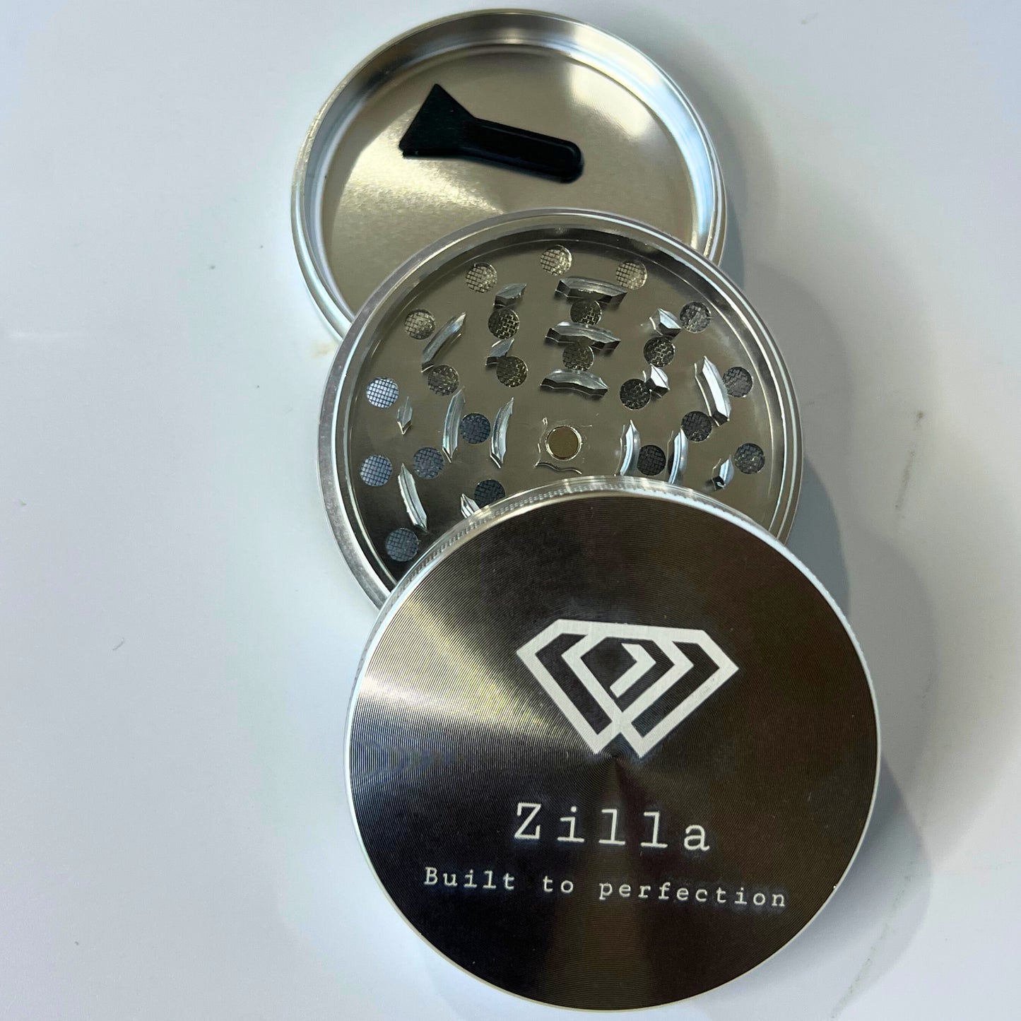 Zilla 75mm (Large) Aluminium Metallic Alloy Herb Grinders